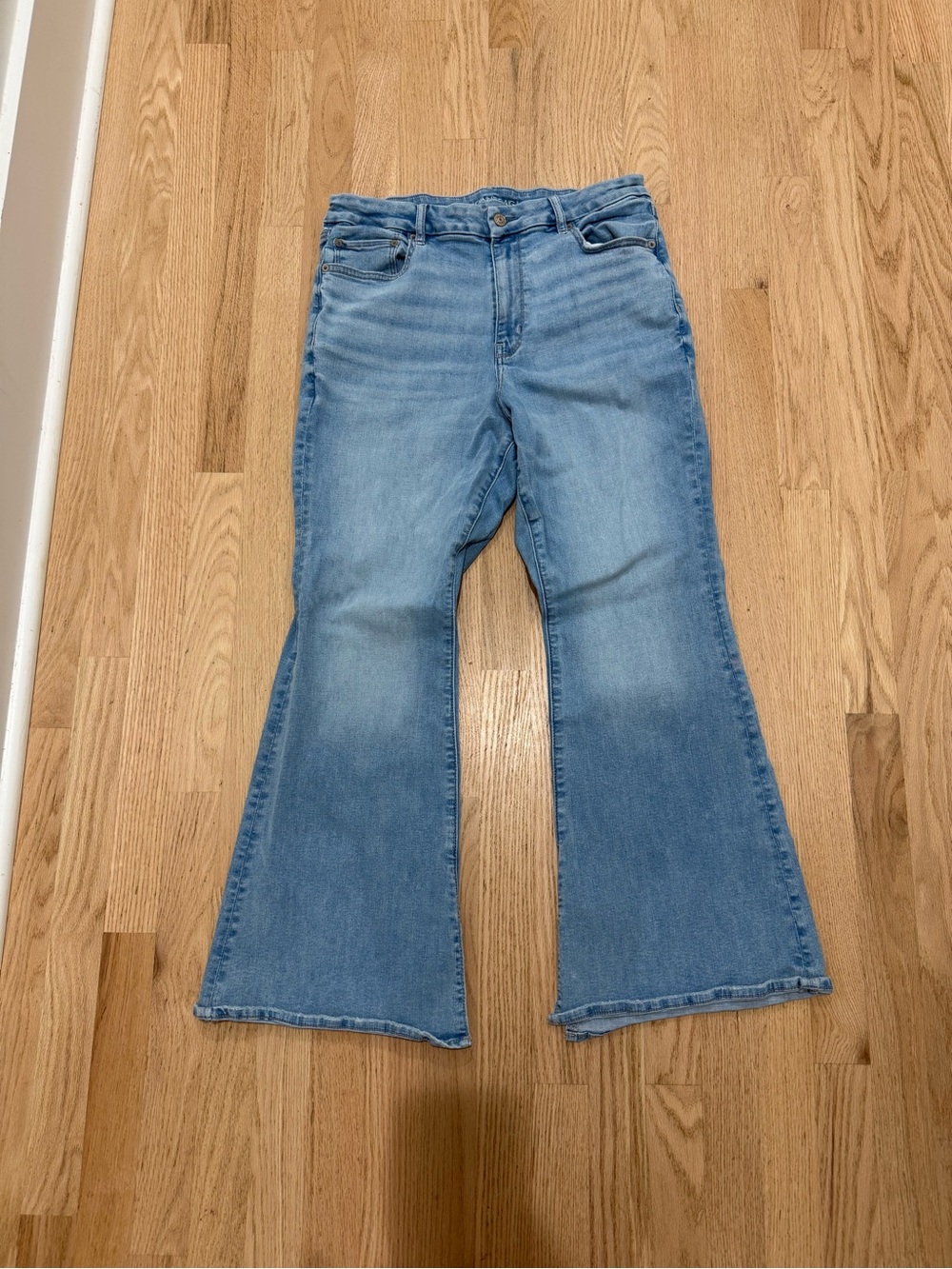 American Eagle Outfitters Light Blue Flare Jeans